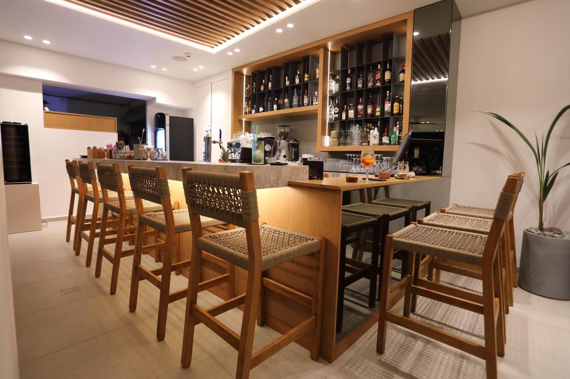 Ammos Suites Ретимно Экстерьер фото
